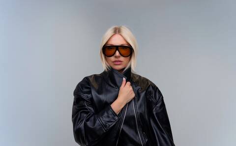 Austrian DJ and producer Dominique Jardin is back with one of her most personal releases to date. Her new single, “NSA (No Strings Attached)”